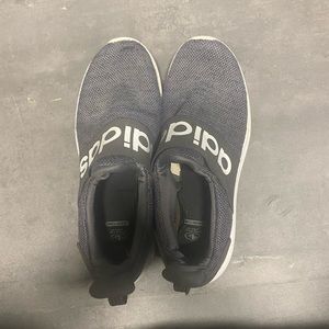 Shoes size 9w